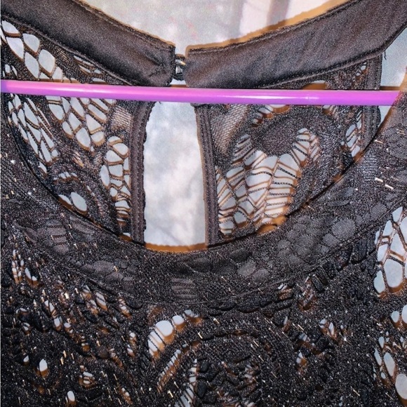 Torrid dress size 1 16/18 shimmer skater - Picture 7 of 9